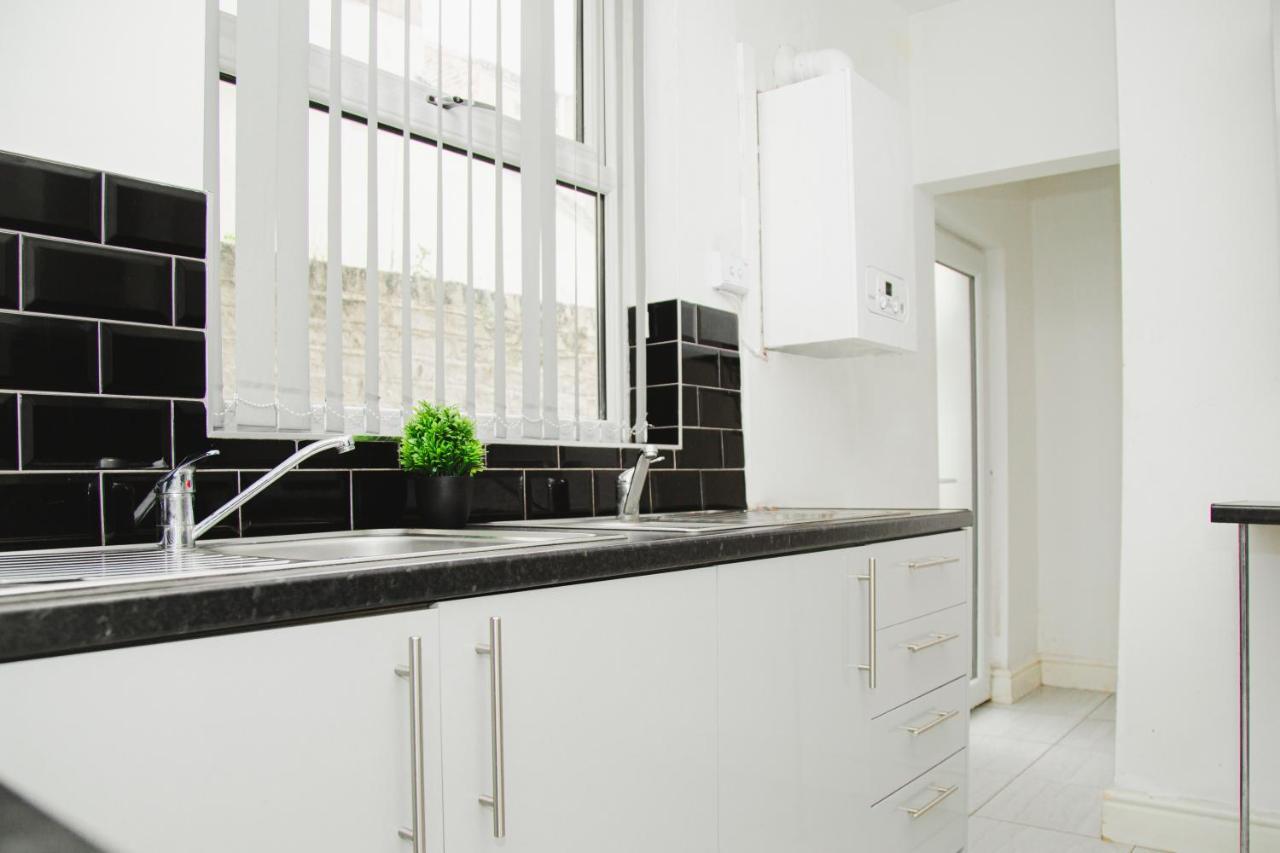 Homestay Modern Central Oasis